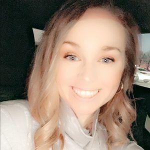 Meet your Posher, Mackenzie